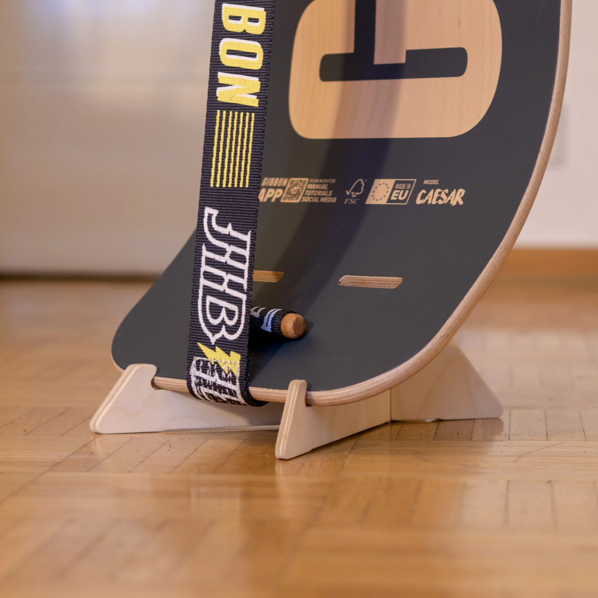 SLACKBOARD Stand - Image 4